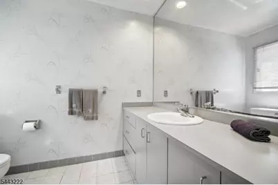 12 Arbor Ct, Livingston, NJ 07039 - Photo 22