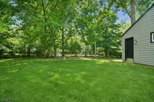 12 Arbor Ct, Livingston, NJ 07039 - Photo 38
