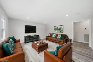 551 Schuyler Ave, North Arlington, NJ 07031 - Photo 4