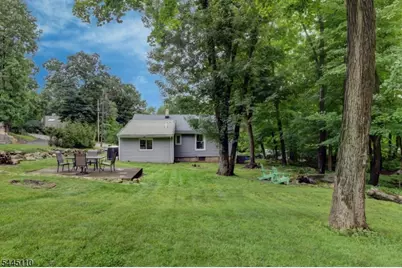 122 W Lake Shore Dr, Rockaway Township, NJ 07866 - Photo 24