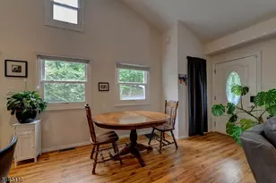 122 W Lake Shore Dr, Rockaway Township, NJ 07866 - Photo 6