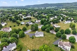 21 Benjamin Dr, Franklin Township, NJ 07882 - Photo 32