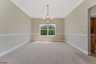 21 Benjamin Dr, Franklin Township, NJ 07882 - Photo 10