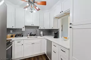114 Federal Hill Rd, Pompton Lakes, NJ 07442 - Photo 2