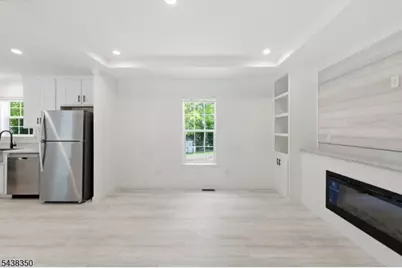 1 Sherwood Park, Washington Township, NJ 07853 - Photo 8