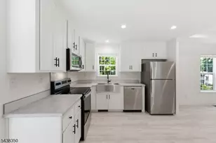 1 Sherwood Park, Washington Township, NJ 07853 - Photo 12
