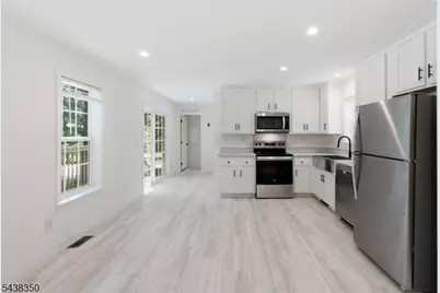1 Sherwood Park, Washington Township, NJ 07853 - Photo 10