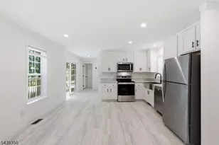 1 Sherwood Park, Washington Township, NJ 07853 - Photo 10