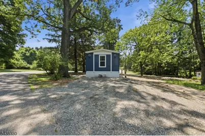 1 Sherwood Park, Washington Township, NJ 07853 - Photo 2