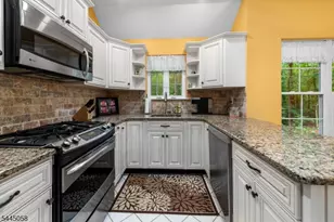 135 Richmond Rd, West Milford, NJ 07480 - Photo 8