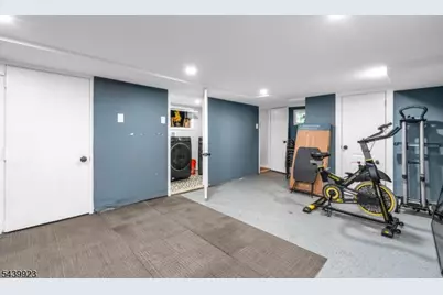 958 Leland Ave, Plainfield, NJ 07062 - Photo 14