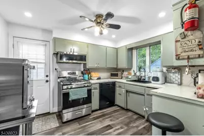 958 Leland Ave, Plainfield, NJ 07062 - Photo 28