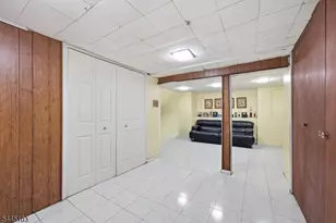789 Mitchell Ave, Union Township, NJ 07083 - Photo 28