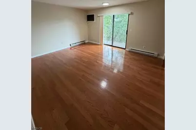 8 Sewall Ave, Clifton, NJ 07011 - Photo 2