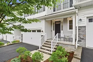 17 Cypress Ln, Cedar Grove, NJ 07009 - Photo 2