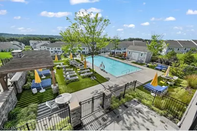 17 Cypress Ln, Cedar Grove, NJ 07009 - Photo 50