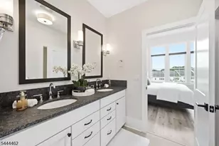 17 Cypress Ln, Cedar Grove, NJ 07009 - Photo 22
