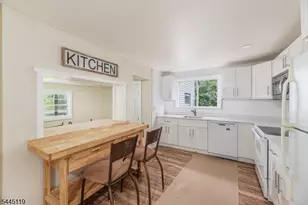 68 Libertyville Rd, Wantage, NJ 07461 - Photo 6