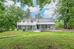 68 Libertyville Rd, Wantage, NJ 07461 - Photo 2