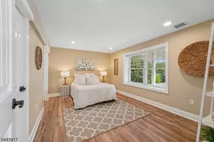 1050 Pines Lake Dr, Wayne, NJ 07470 - Photo 30