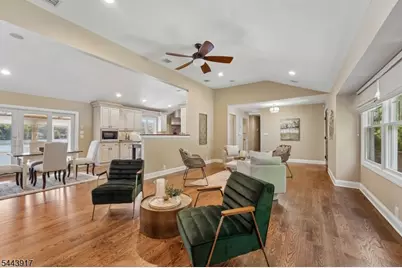 1050 Pines Lake Dr, Wayne, NJ 07470 - Photo 6