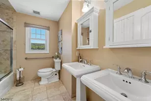 1050 Pines Lake Dr, Wayne, NJ 07470 - Photo 26