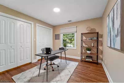 1050 Pines Lake Dr, Wayne, NJ 07470 - Photo 24
