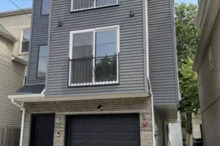 62 Columbia Ave, Newark, NJ 07106 - Photo 2