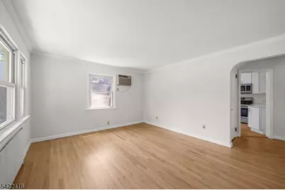 151 Conover Ave, Nutley, NJ 07110 - Photo 4