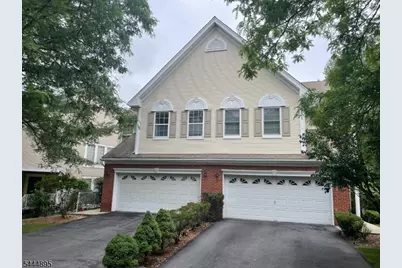 67 Gannett Ct, Wayne, NJ 07470 - Photo 1