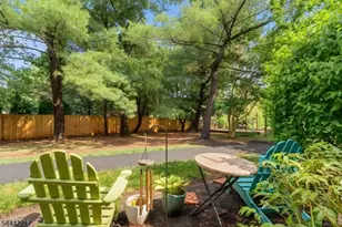 2301 Jamestown Common, Hillsborough Township, NJ 08844 - Photo 6