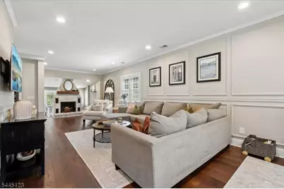 7 Cosma Pl, Mendham, NJ 07945 - Photo 12