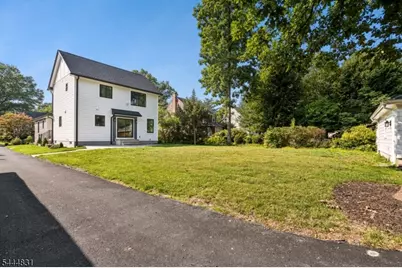 122 Stanmore Pl, Westfield, NJ 07090 - Photo 18