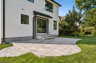 122 Stanmore Pl, Westfield, NJ 07090 - Photo 28