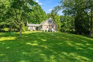 45 Gristmill Rd, Randolph Township, NJ 07869 - Photo 2