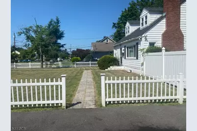 1383 Belleview Ave, Plainfield, NJ 07060 - Photo 4