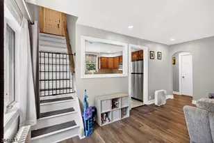 93 Gaywood Ave, Woodbridge Township, NJ 07067 - Photo 6