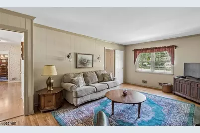 7 Timber Dr, North Caldwell, NJ 07006 - Photo 10