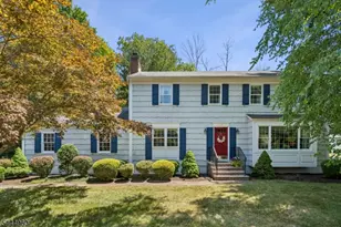 7 Timber Dr, North Caldwell, NJ 07006 - Photo 2
