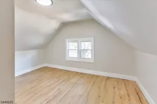 152 N Clinton St, East Orange, NJ 07017 - Photo 44