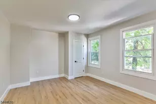 152 N Clinton St, East Orange, NJ 07017 - Photo 36