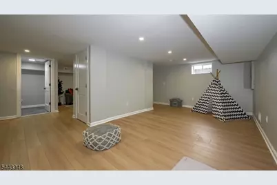 311 Boulevard, Pequannock Township, NJ 07444 - Photo 28
