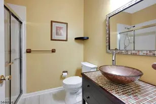 64 Walters Brook Dr, Bridgewater, NJ 08807 - Photo 20