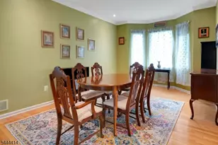 64 Walters Brook Dr, Bridgewater, NJ 08807 - Photo 10