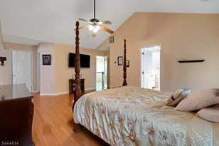 64 Walters Brook Dr, Bridgewater, NJ 08807 - Photo 22