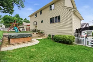 8 Oakwood Rd, Jefferson Township, NJ 07849 - Photo 30
