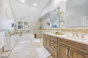 8 Ferndale Pl, Pequannock Township, NJ 07444 - Photo 28