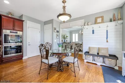 8 Ferndale Pl, Pequannock Township, NJ 07444 - Photo 18