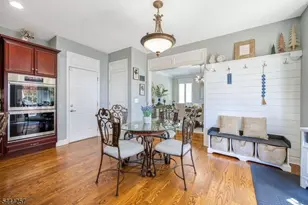 8 Ferndale Pl, Pequannock Township, NJ 07444 - Photo 18