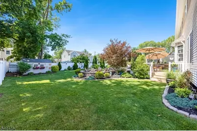 8 Ferndale Pl, Pequannock Township, NJ 07444 - Photo 44